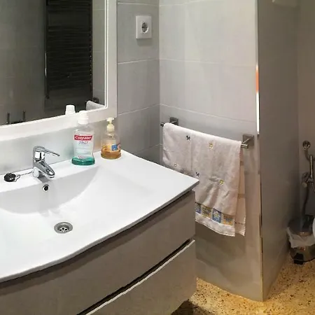 Apartamento Lourdes 锡切斯